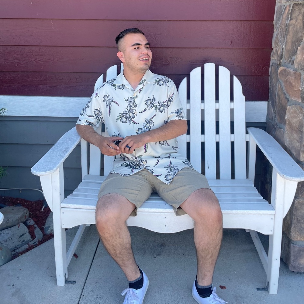 Meet your Posher, Brandon